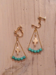 ターコイズとクロスのイヤリング*ピアス